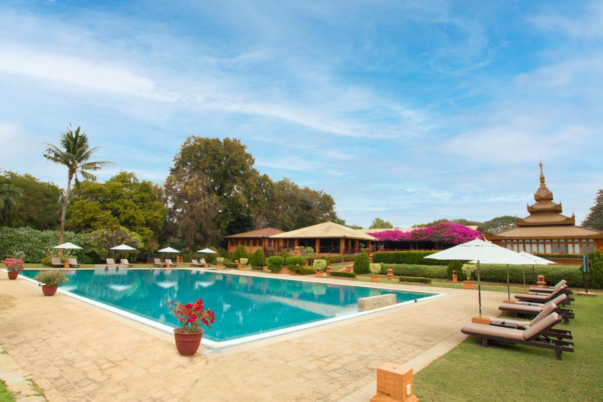Bagan Thiripyitsaya Sanctuary Resort Екстериор снимка