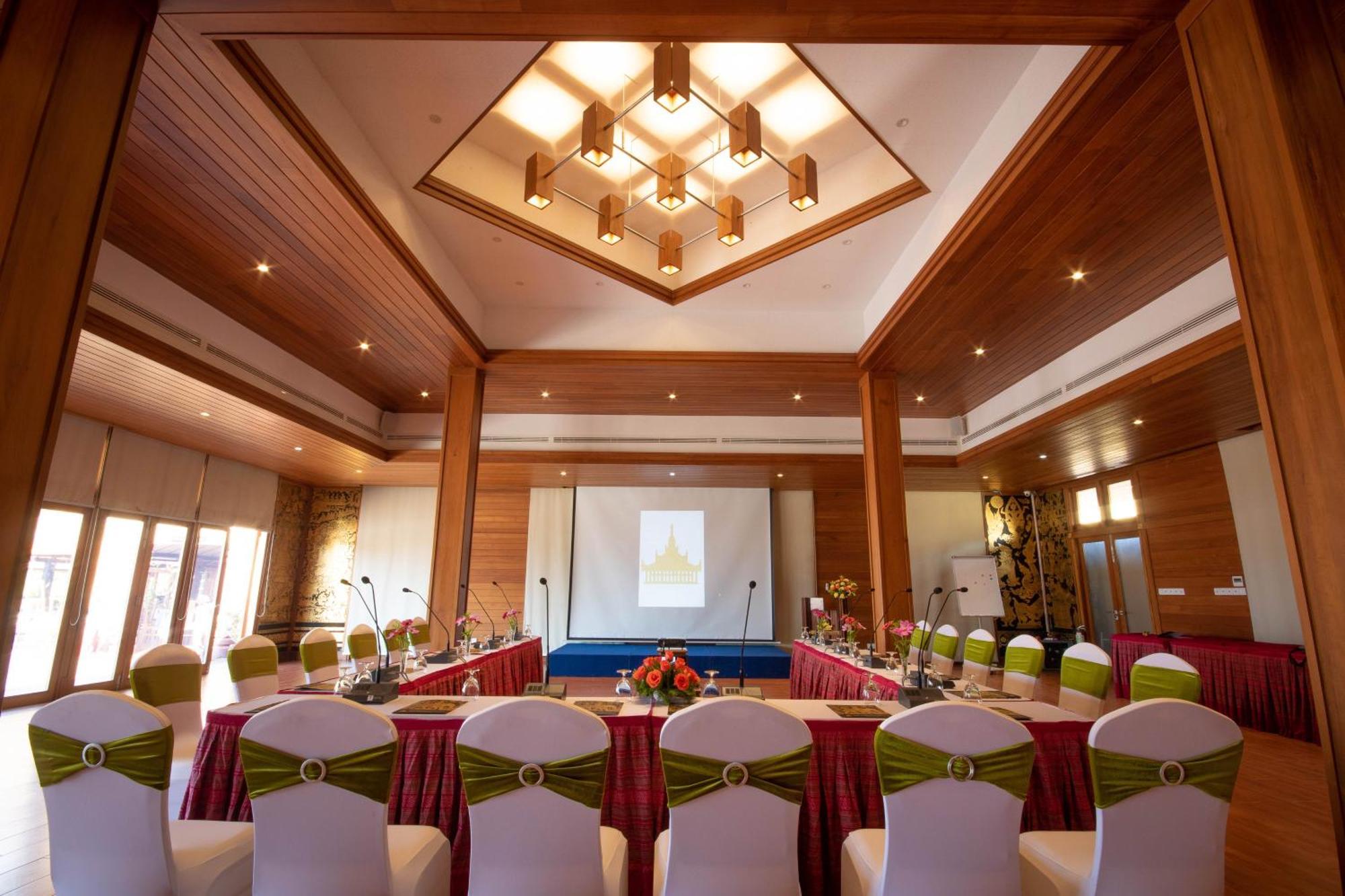 Bagan Thiripyitsaya Sanctuary Resort Екстериор снимка