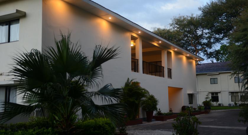 Bagan Thiripyitsaya Sanctuary Resort Екстериор снимка